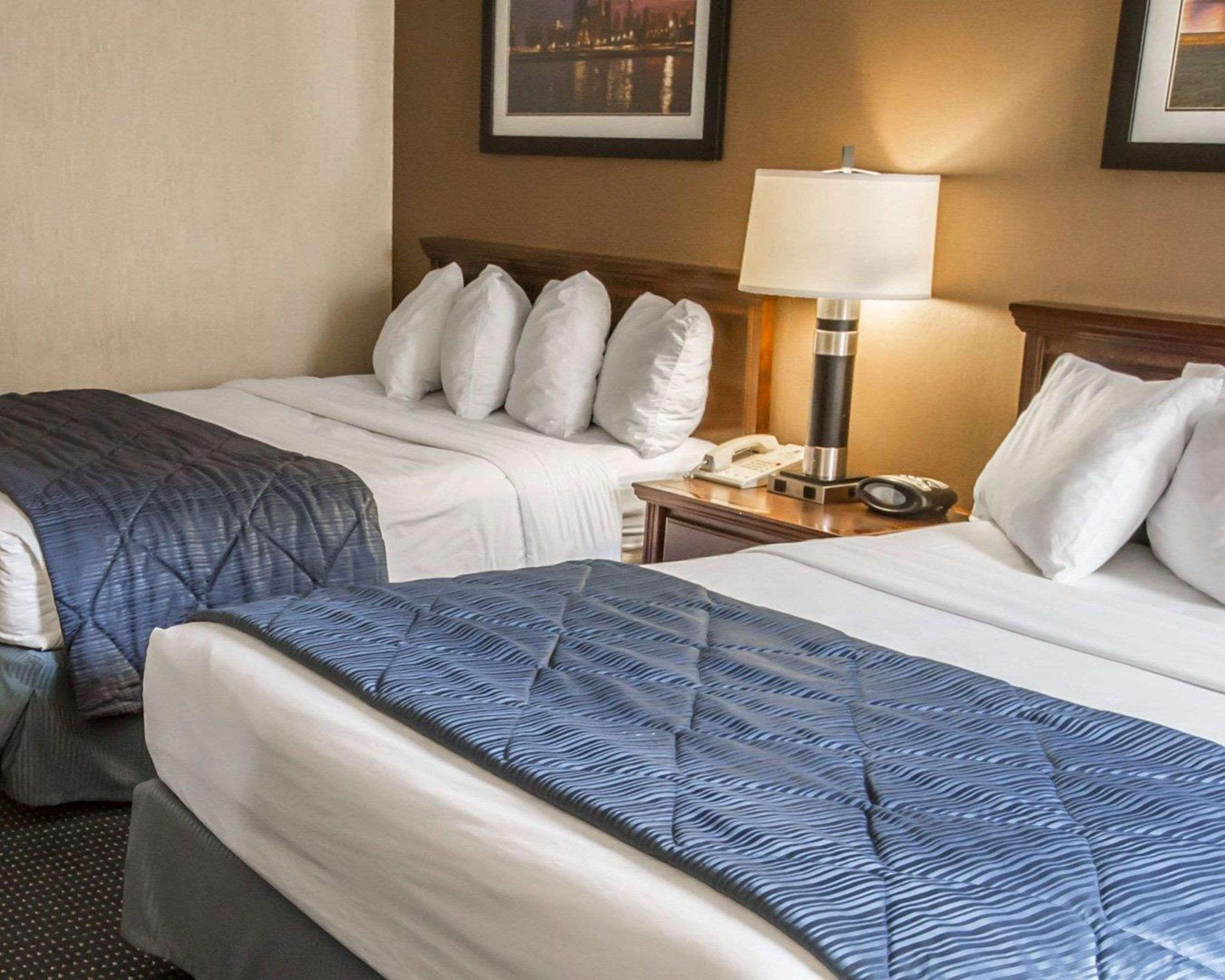 Quality Inn Schaumburg - Chicago Near The Mall Zewnętrze zdjęcie