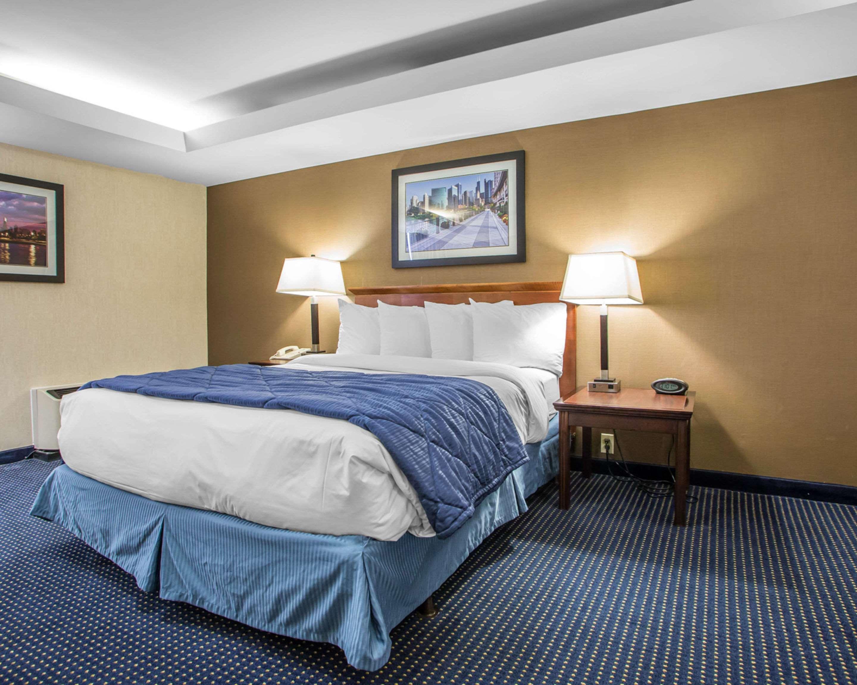 Quality Inn Schaumburg - Chicago Near The Mall Zewnętrze zdjęcie