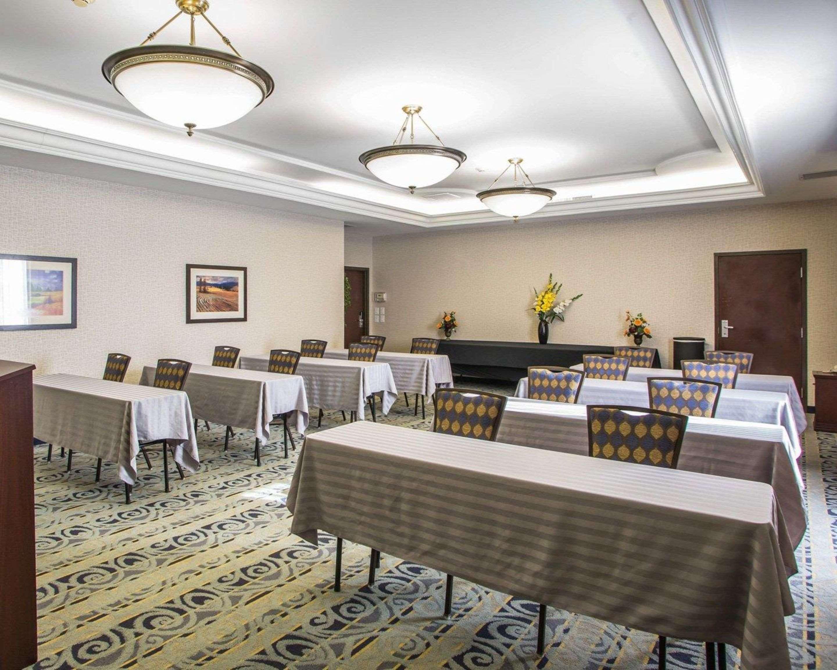 Quality Inn Schaumburg - Chicago Near The Mall Zewnętrze zdjęcie