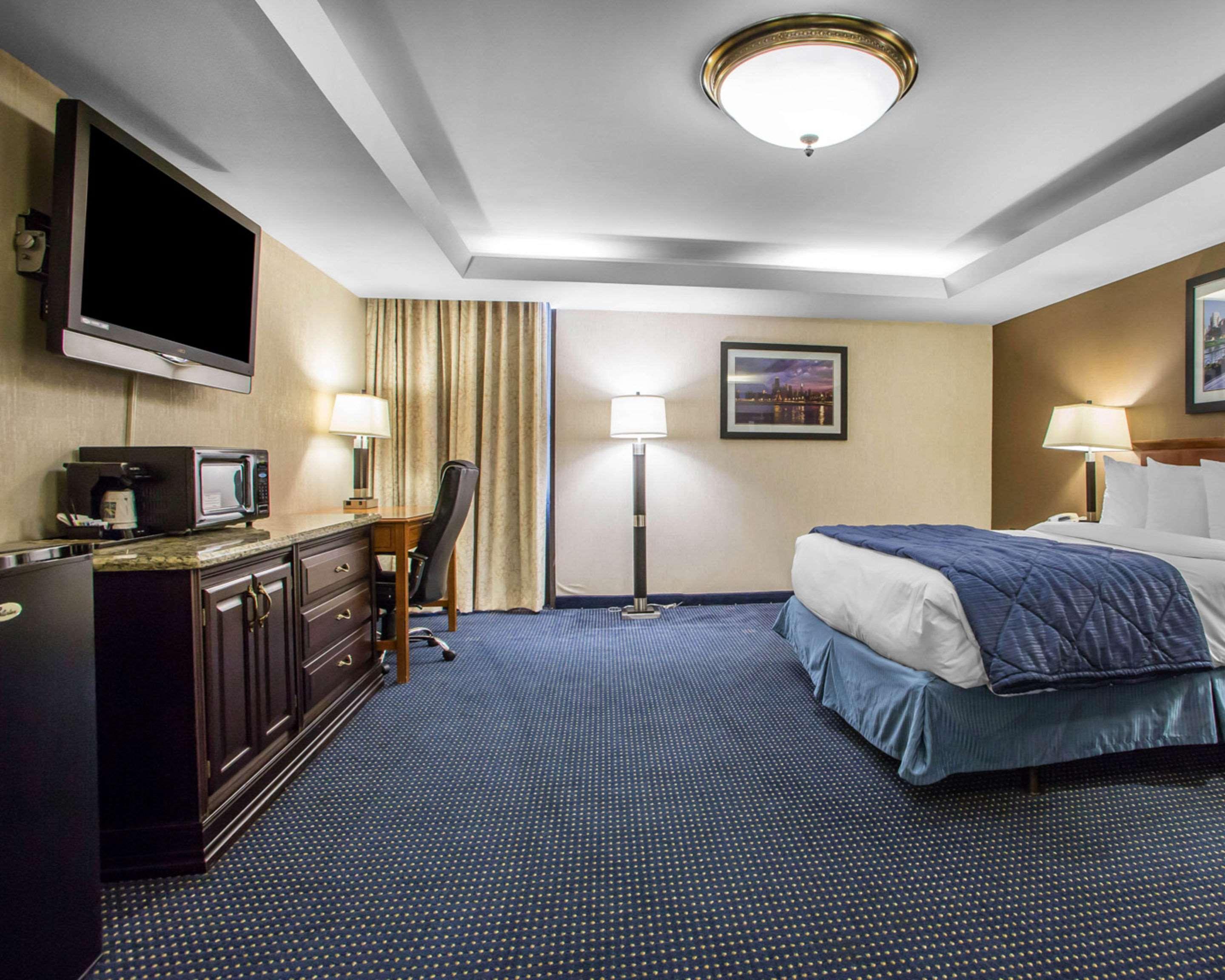 Quality Inn Schaumburg - Chicago Near The Mall Zewnętrze zdjęcie