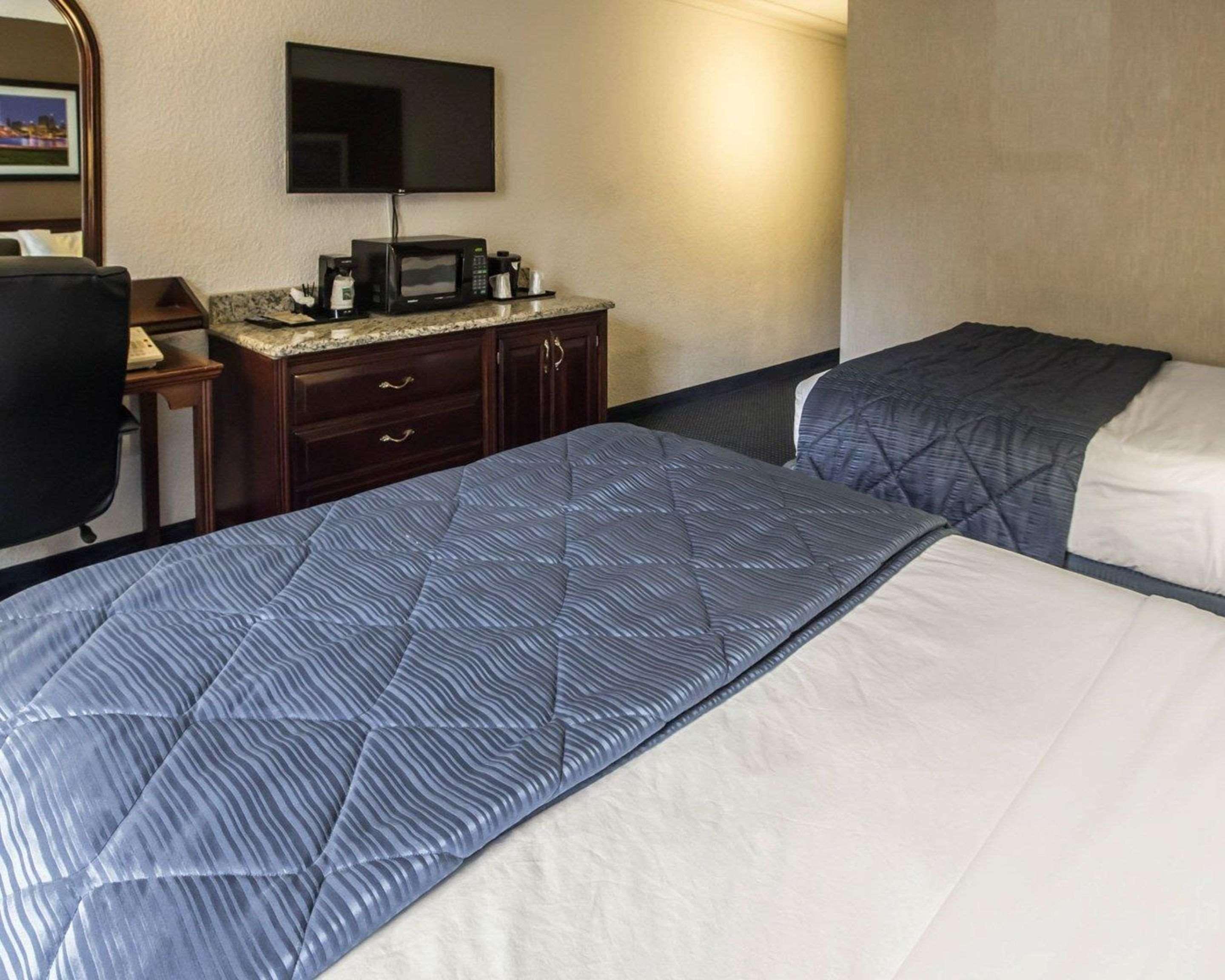 Quality Inn Schaumburg - Chicago Near The Mall Zewnętrze zdjęcie