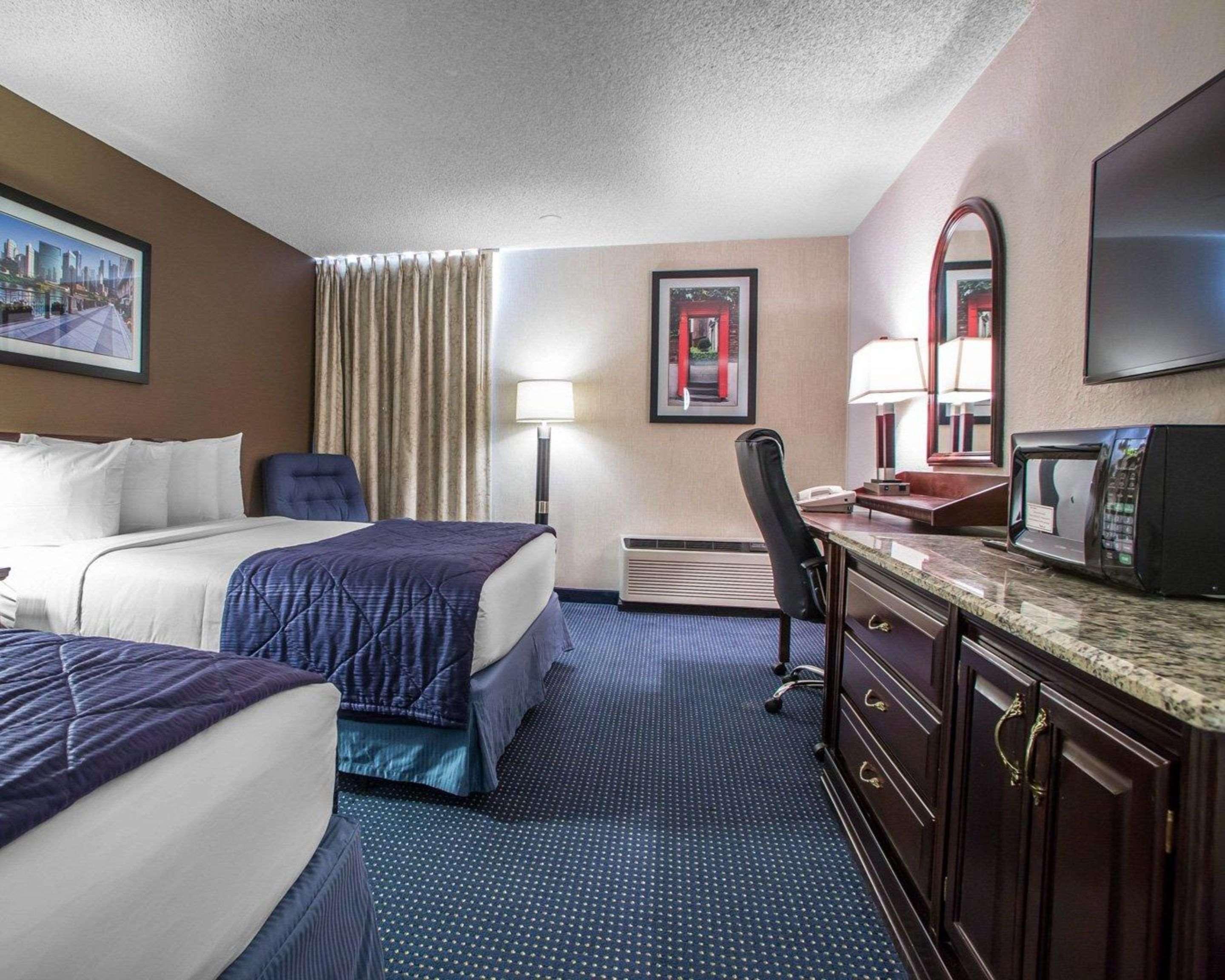 Quality Inn Schaumburg - Chicago Near The Mall Zewnętrze zdjęcie